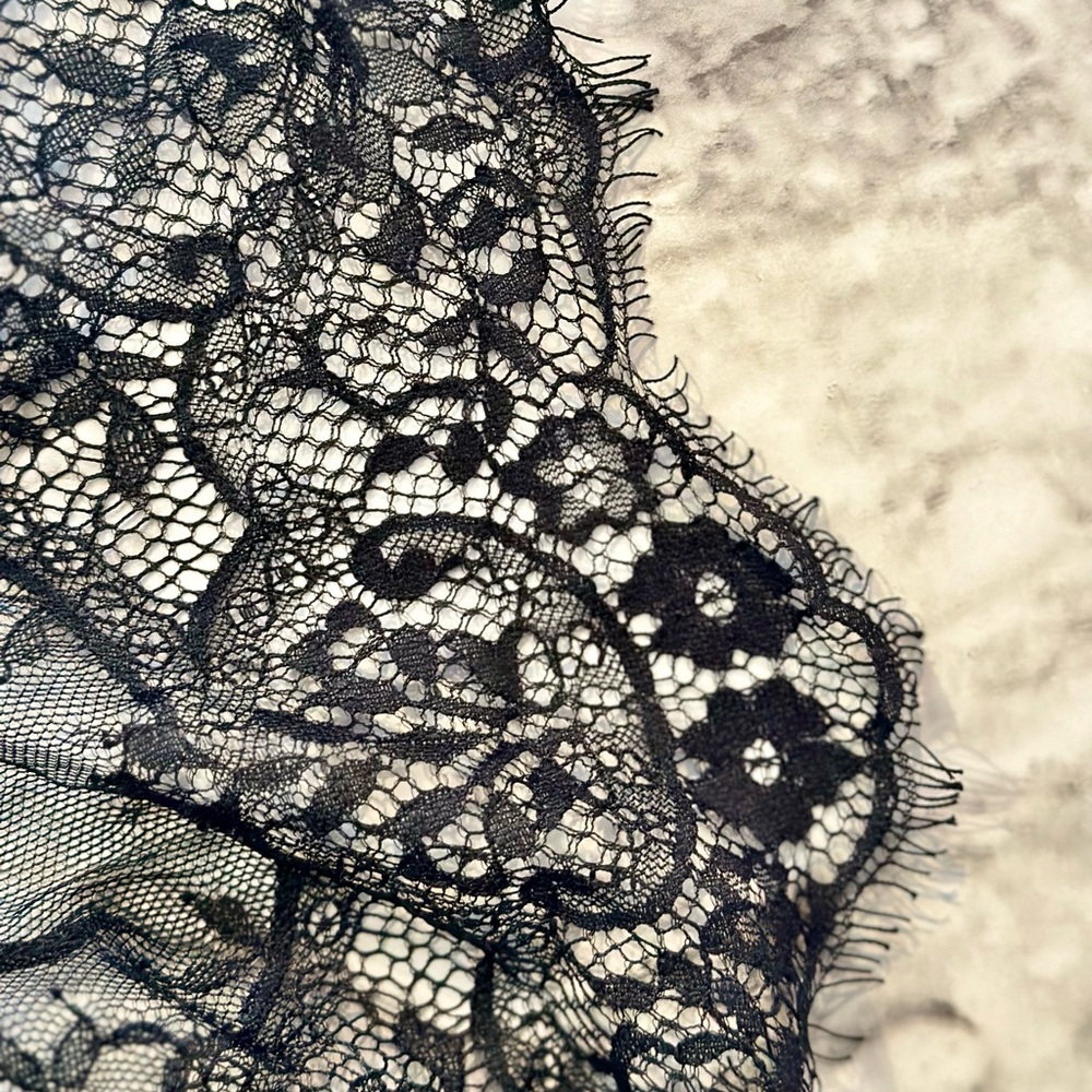 NWT - Size Large Black lace and mesh long-sleeve cutout bodysuit - Picture 11 of 12